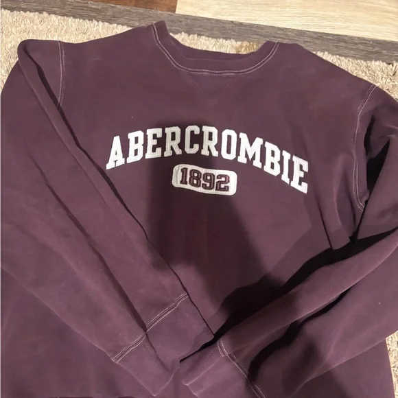 Abercrombie & Fitch Men's Wine Crewneck Sweatshirt with 1892 Applique - Picture 1 of 1